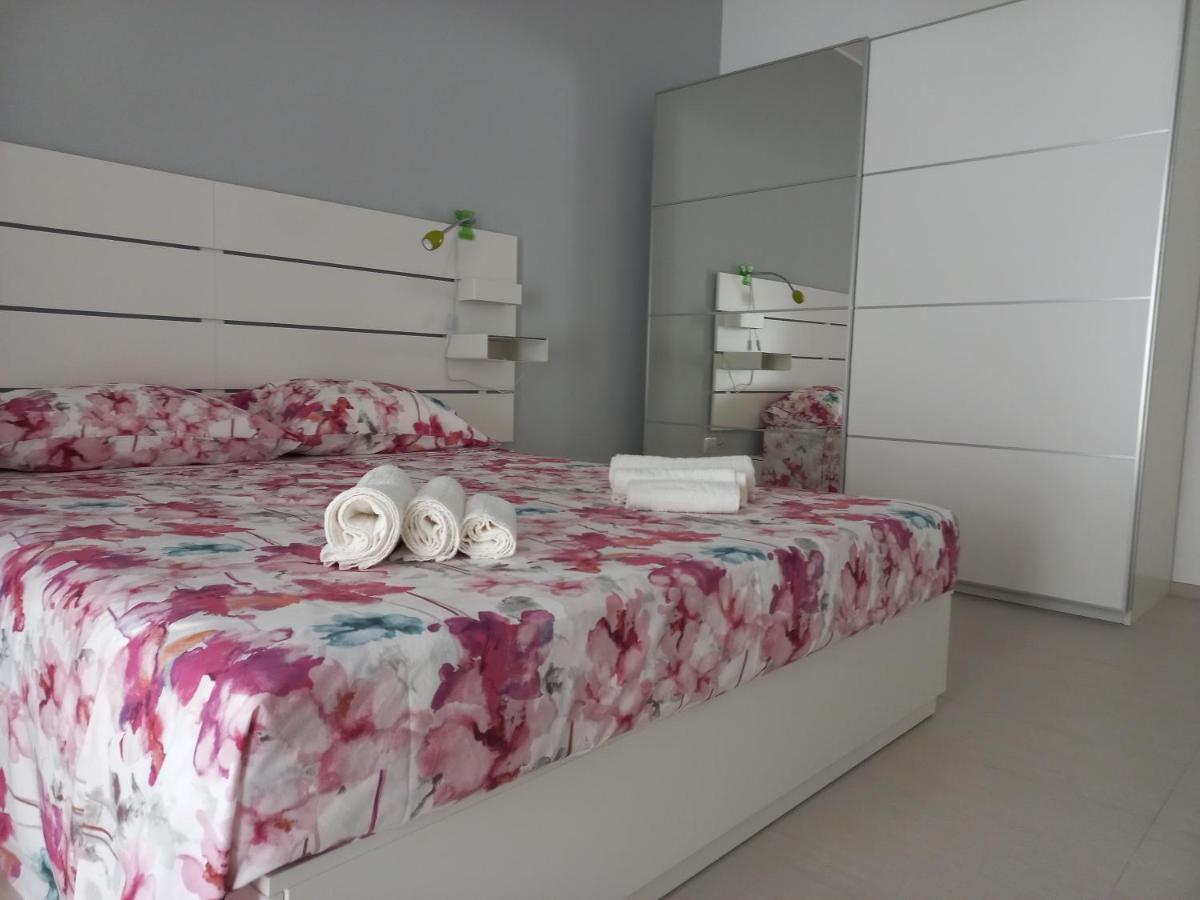 Laguna House Càbras Екстериор снимка